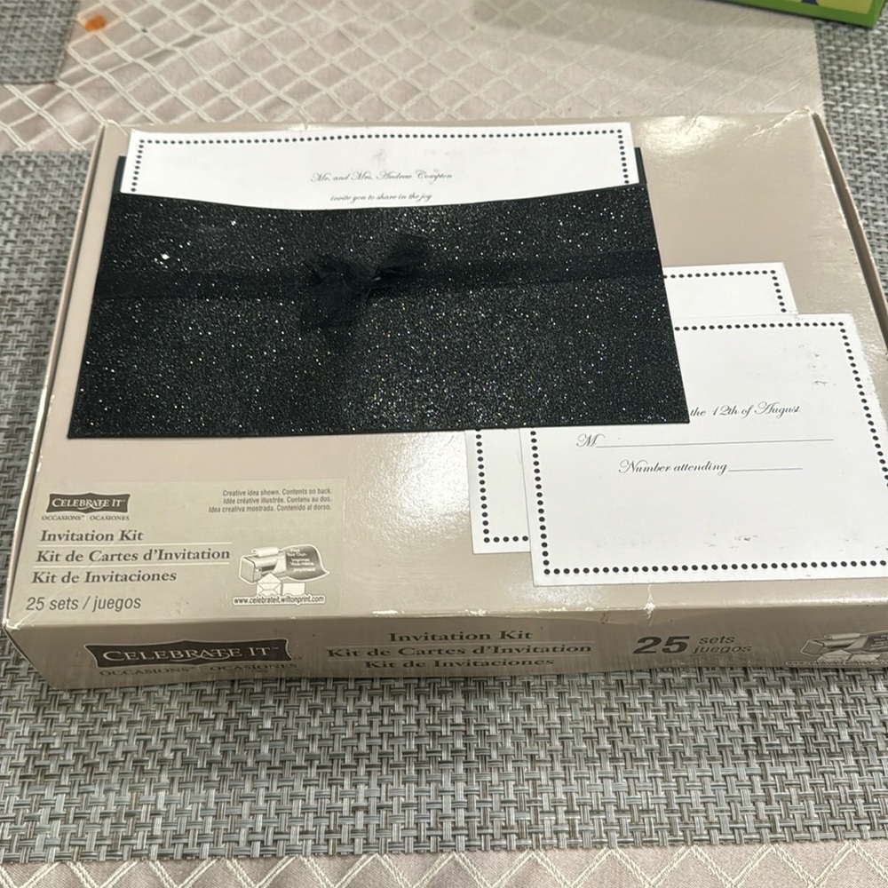 Never opened, 25 set invitation kit. Please look at details.